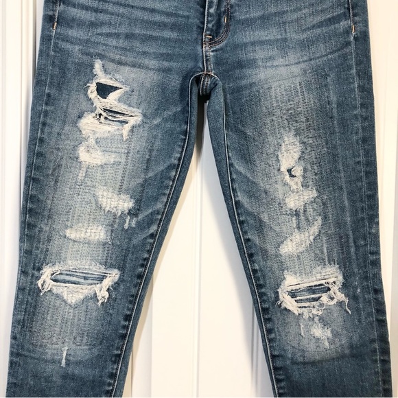 American Eagle Outfitters Ripped & Patched Denim Super Stretch Jegging 4 Short - Picture 5 of 16